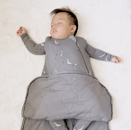 How Do I Know If My Baby Is Cold at Night: Signs & Tips to Keep Baby Warm