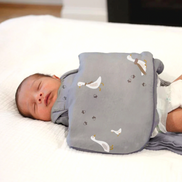 What Material Is Best for Swaddling? gunamuna