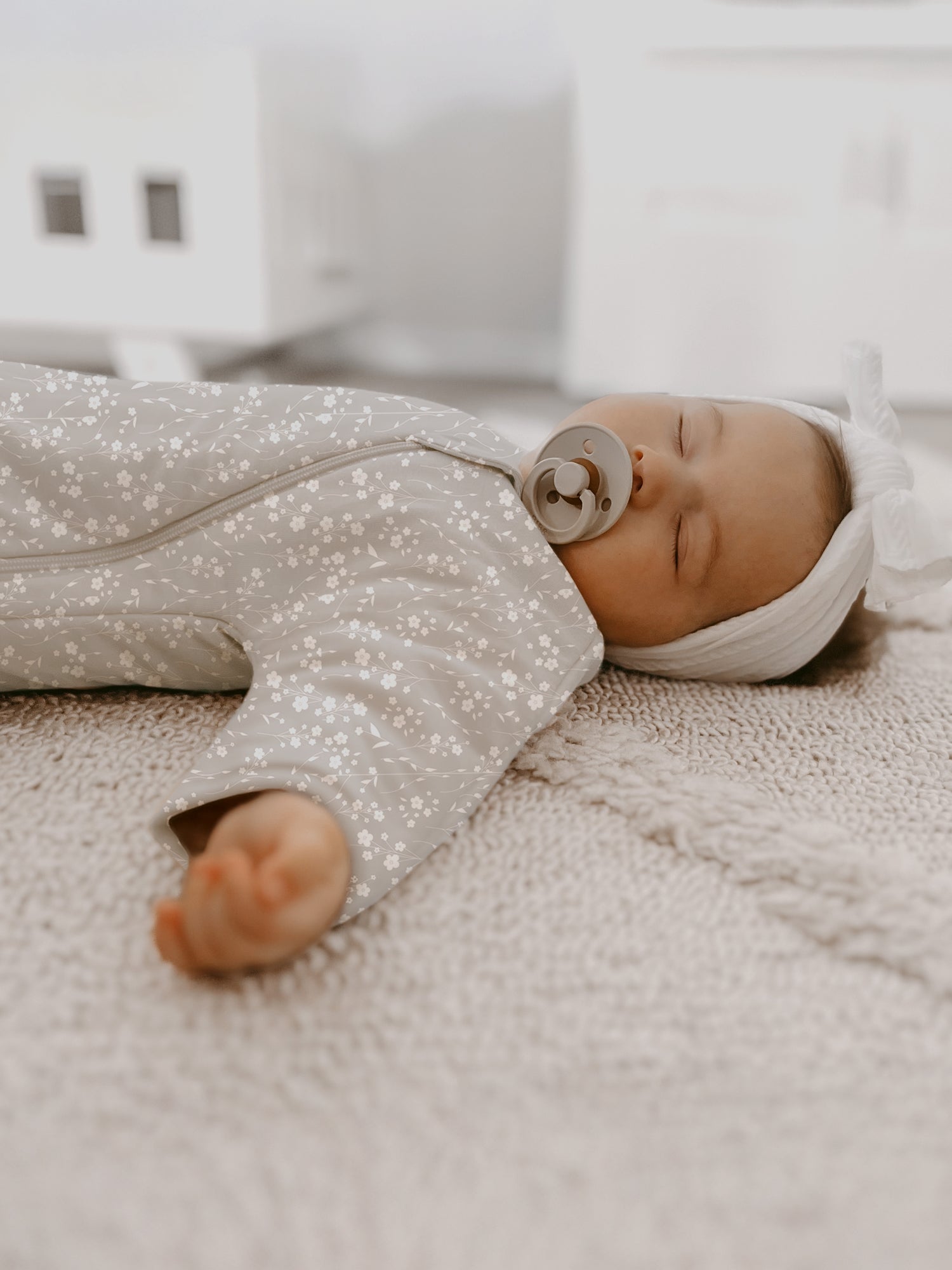 Long Sleeve Transitional Swaddle Sack - Magnolia / 1.0 TOG