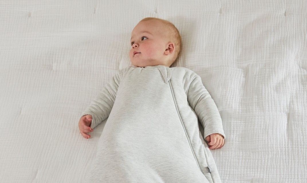 Dressing Baby for Sleep: What to Wear Under a Sleep Sack