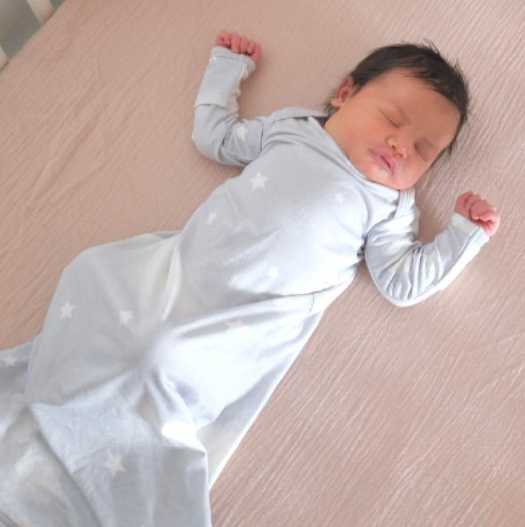 How Do Baby Sleep Gowns Work?