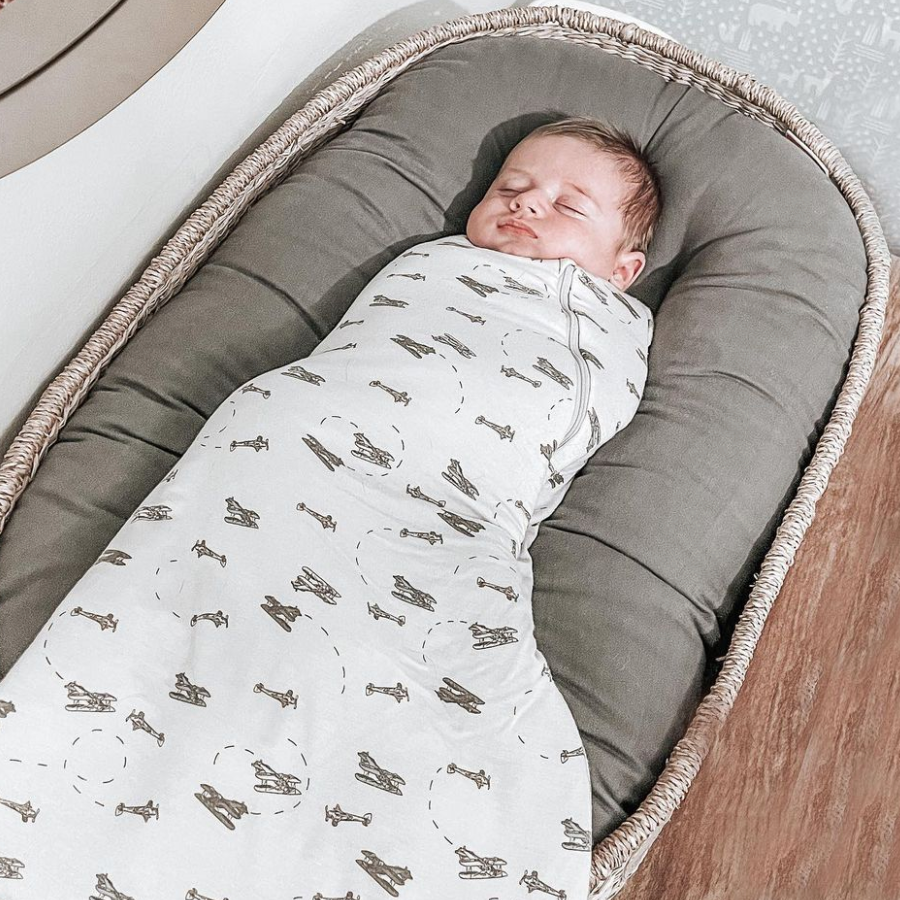 How Do Adjustable Swaddle Bags Work?