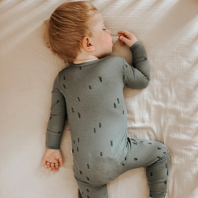Do Babies Sleep Better in Bamboo Rayon Pajamas? gunamuna