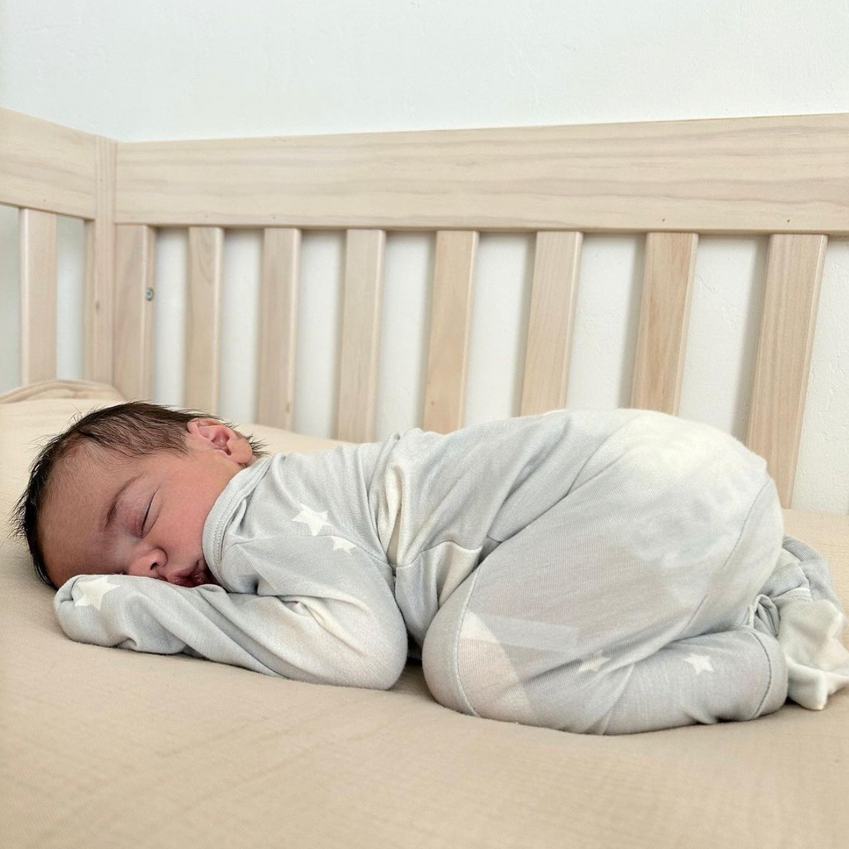 How Long Does a Baby Stay in Newborn Clothes?