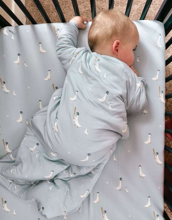 how sleep sacks help improve baby sleep quality