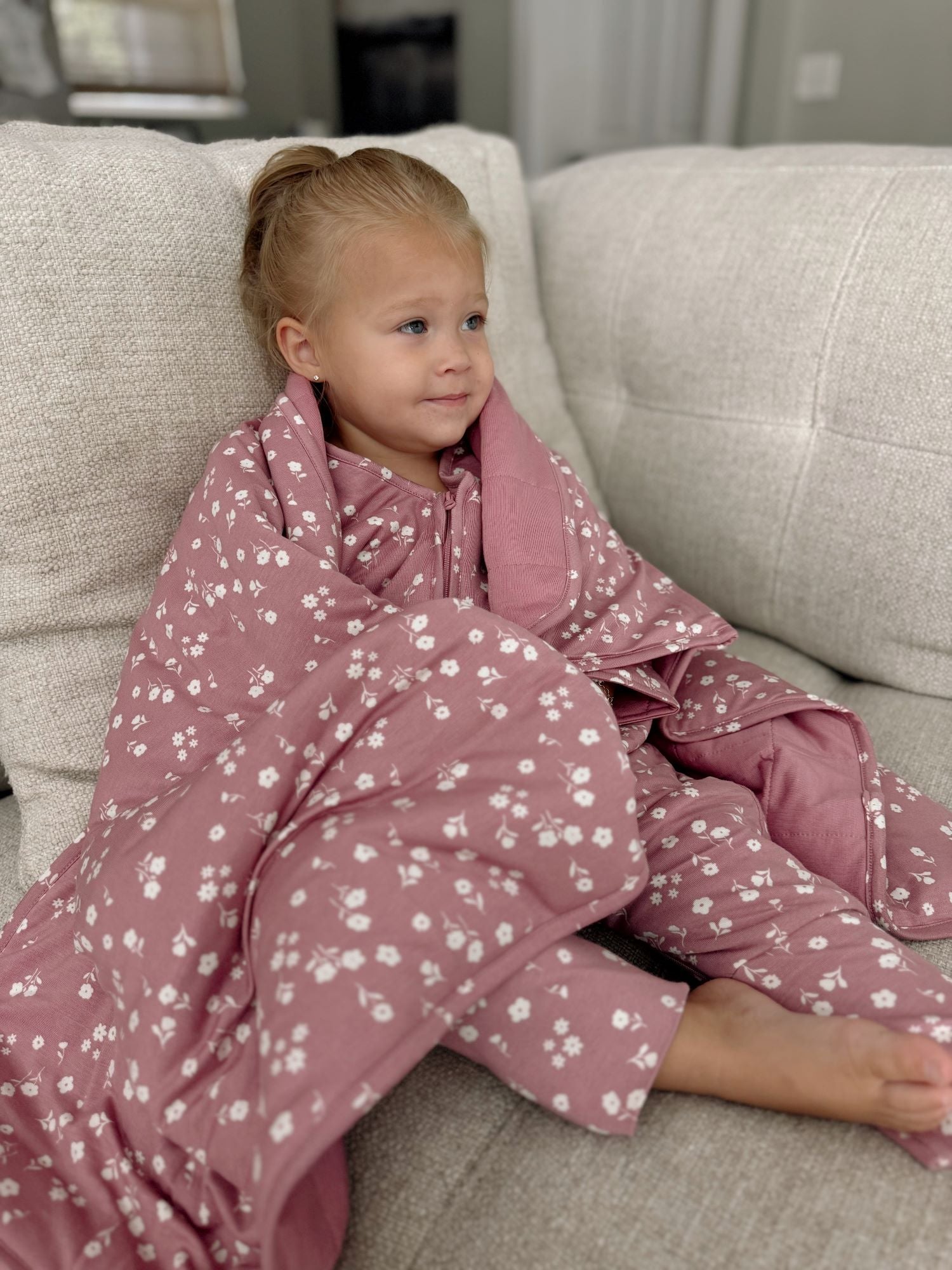Mini Floral Baby Pink 1.0 TOG Bamboo Viscose Baby Blanket | günamüna