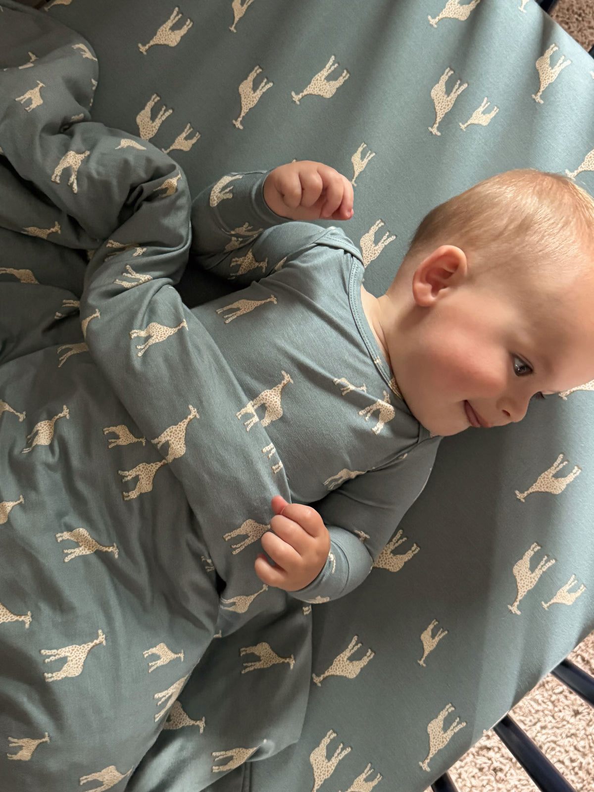 Crib Sheet - Giraffe Moss