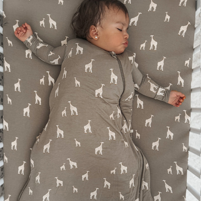 Crib Sheet - Giraffe Maple