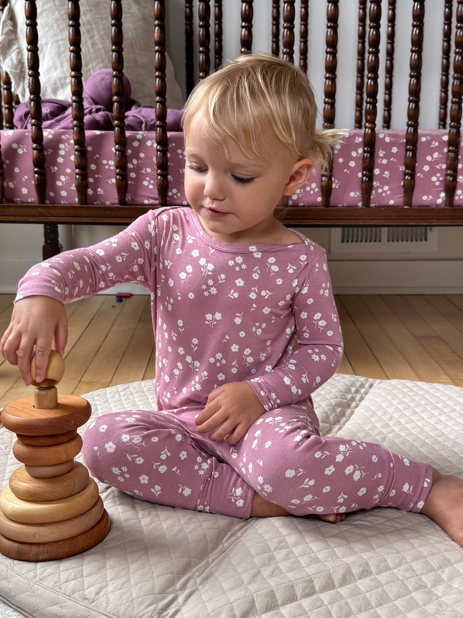 Mini Floral Baby Pink Convertible Footie Pajamas | günamüna