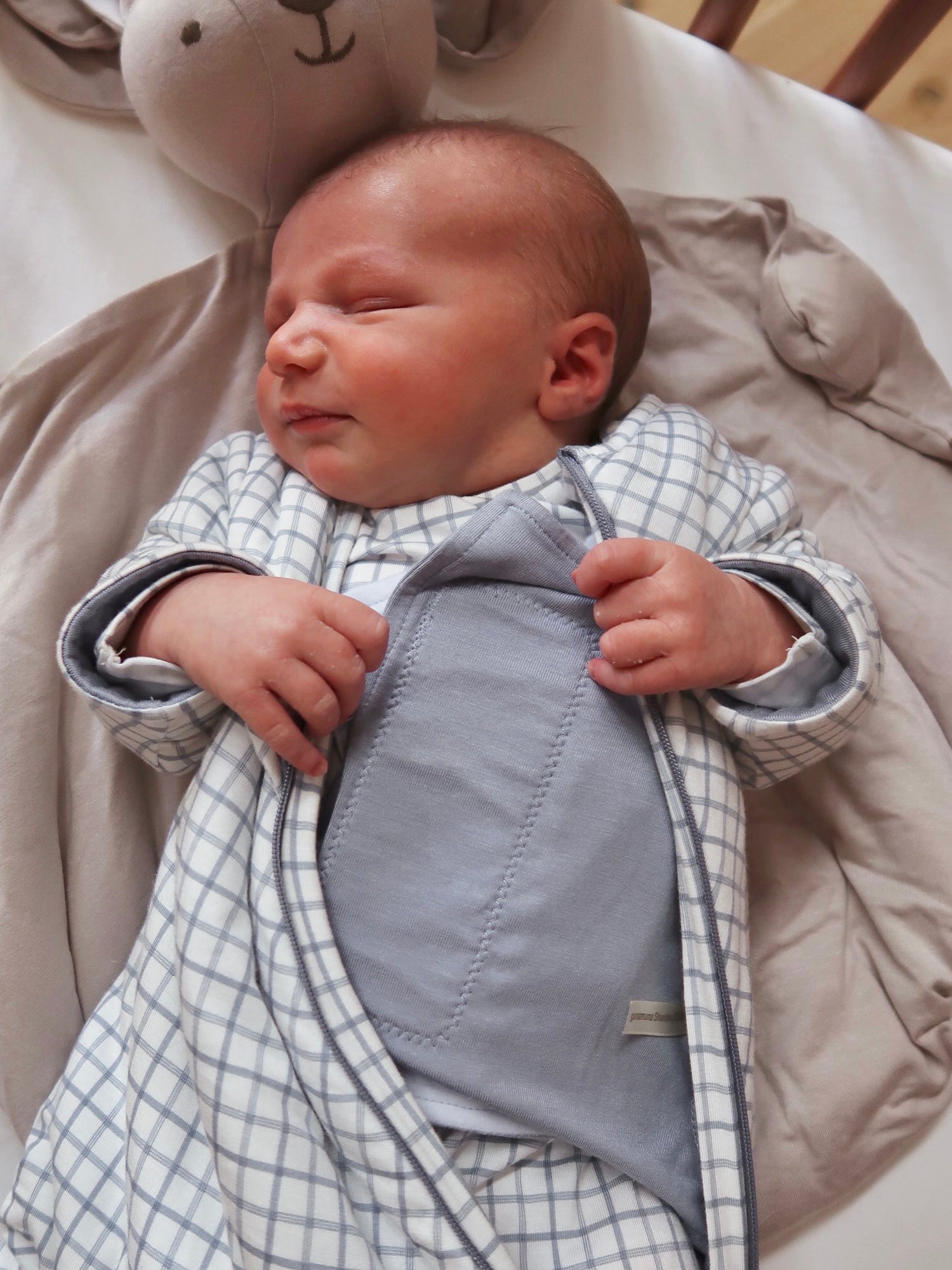 Long Sleeve Swaddle Sleep Sack - Checkmate / 2.5 TOG