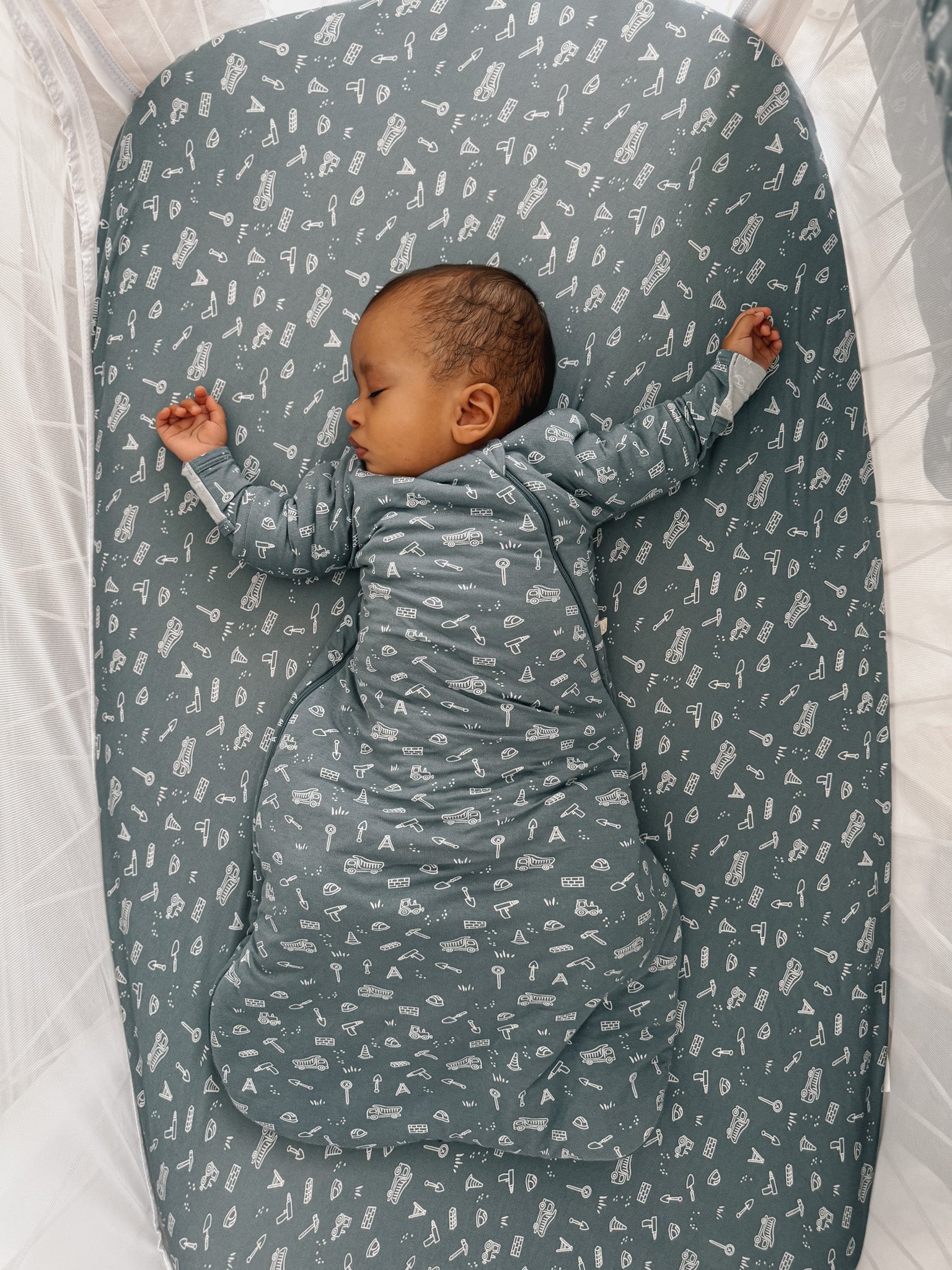 Long Sleeve Transitional Swaddle Sack - Construction / 2.5 TOG