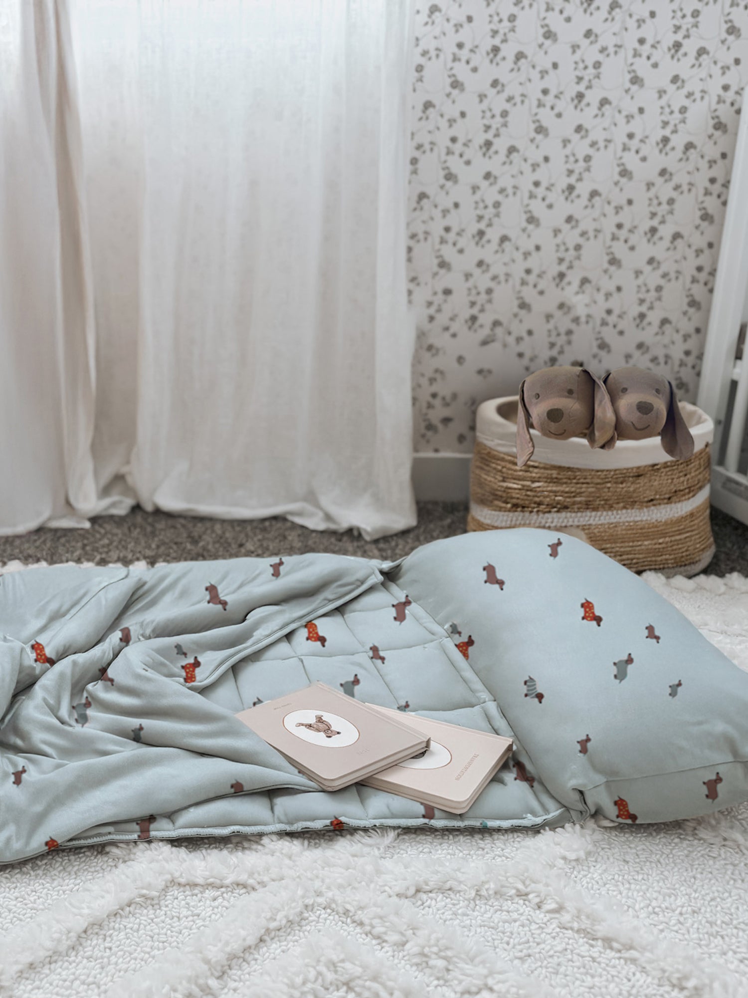 Woof Blue Bamboo Viscose Toddler Nap Mat | günamüna