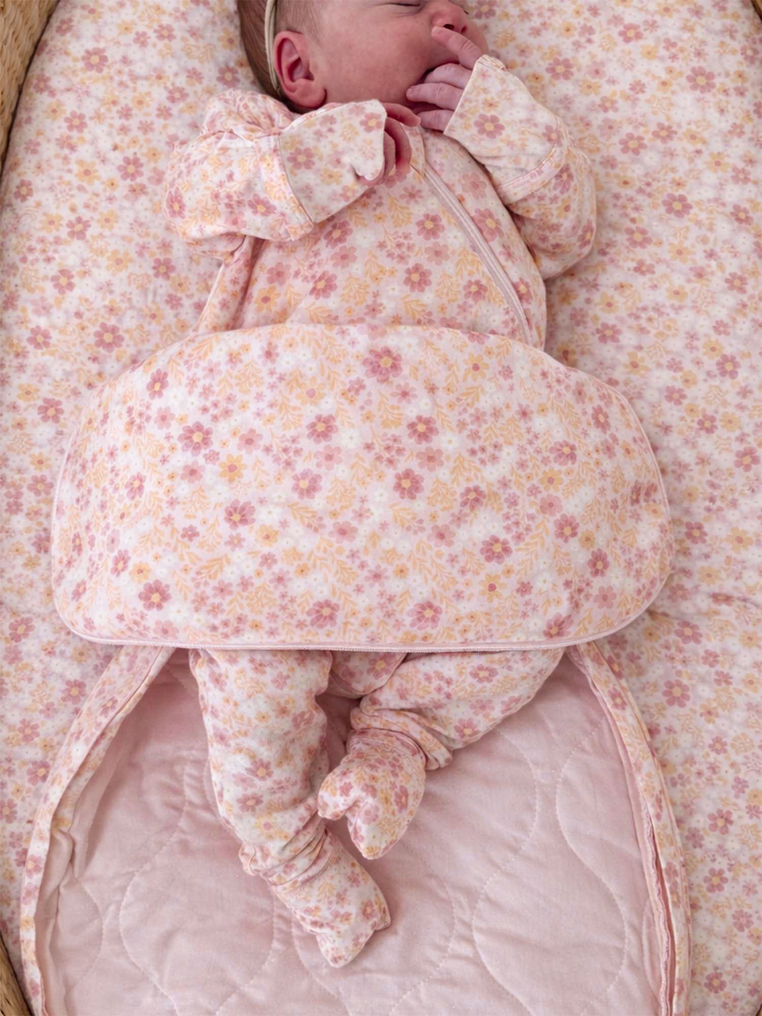 Swaddle Sleep Sacks | Bamboo Viscose Velcro Swaddles | gunamuna