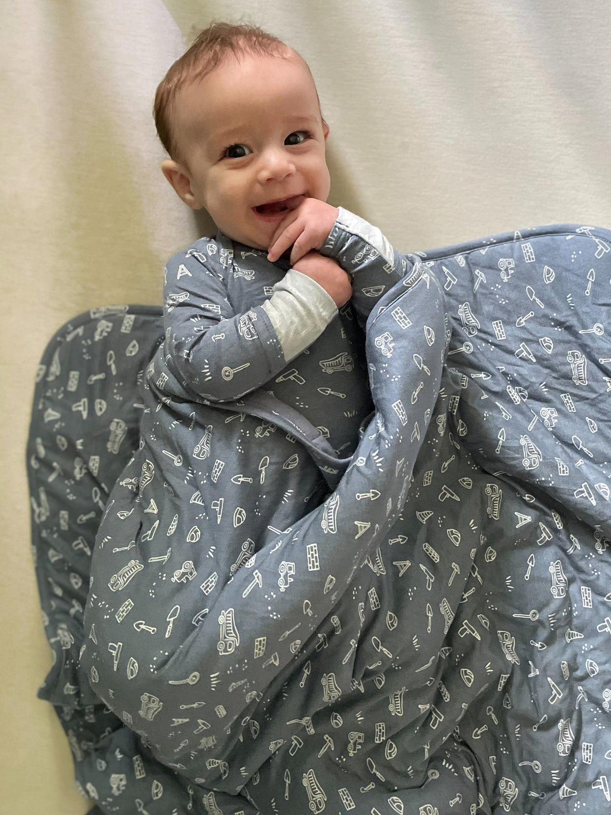 Cloud Blanket - Construction / 1.0 TOG