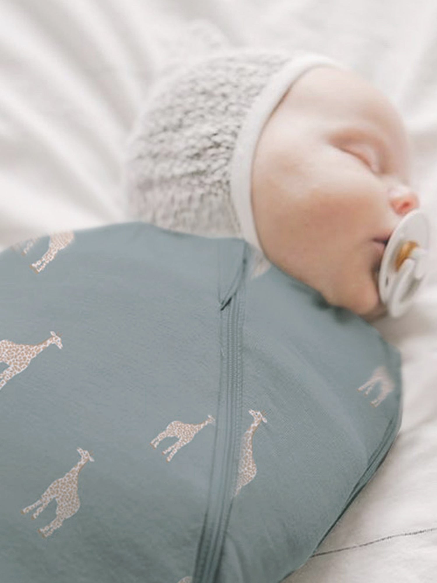 Swaddle Sleep Sack - Giraffe Moss / 1.0 TOG