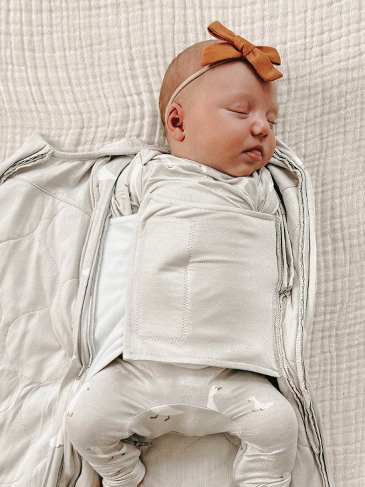 Swaddle Sleep Sack - Goose / 1.0 TOG