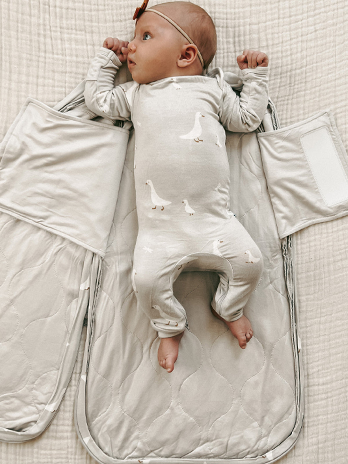 Swaddle Sleep Sack - Goose / 1.0 TOG
