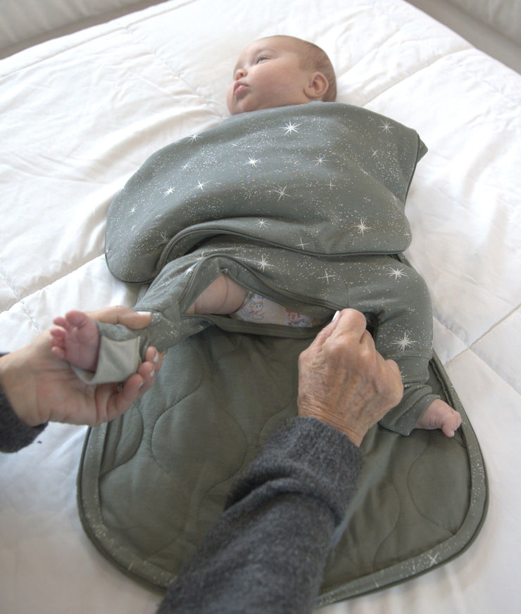 Swaddle Sleep Bag - giraffe maple