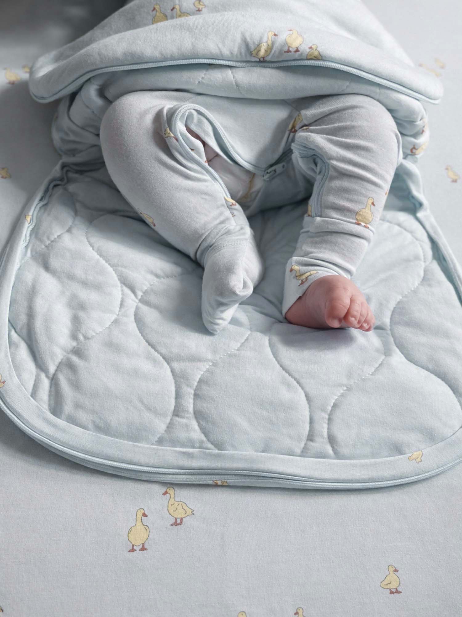 Swaddle Sleep Sack - Friends / 0.5 TOG