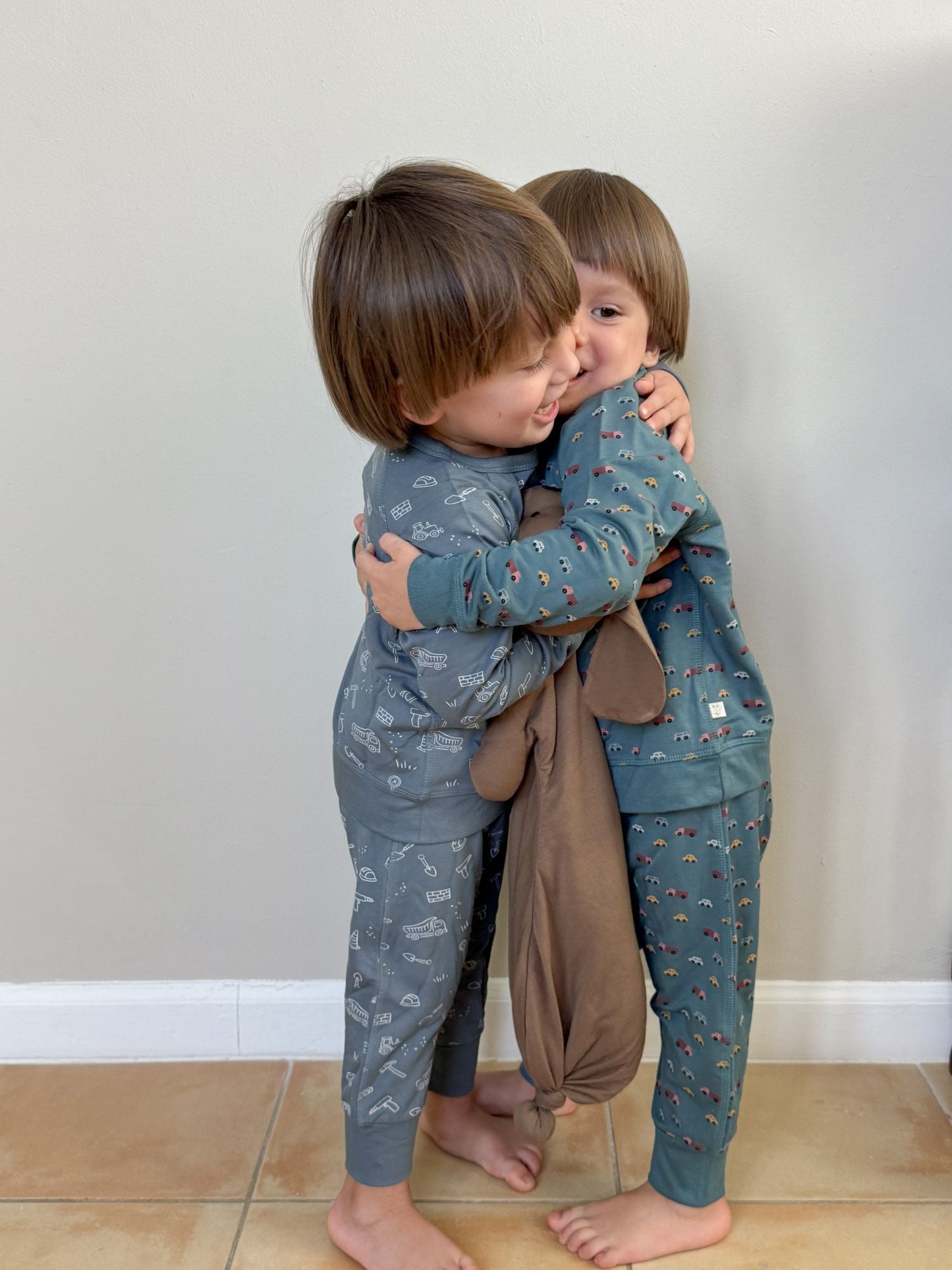 Fleece Sweatsuit - Construction