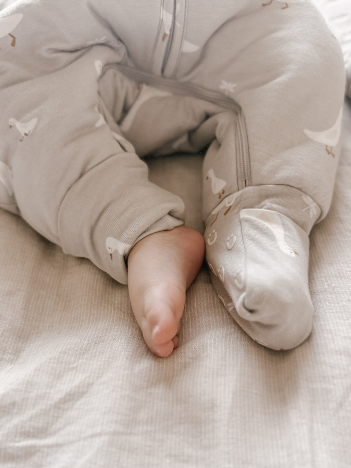 Long Sleeve Footie Sleep Sack - Goose / 0.5 TOG